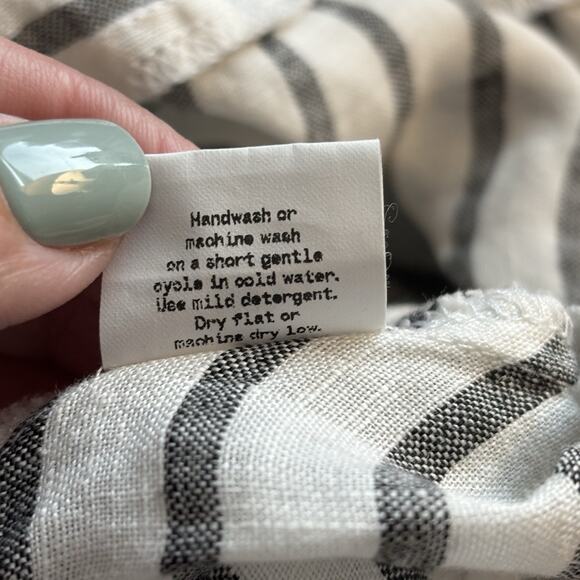 Lisa Bayne Large Dress Gray White Stripe Linen Pullover Minimilist Lagenlook - Picture 9 of 10